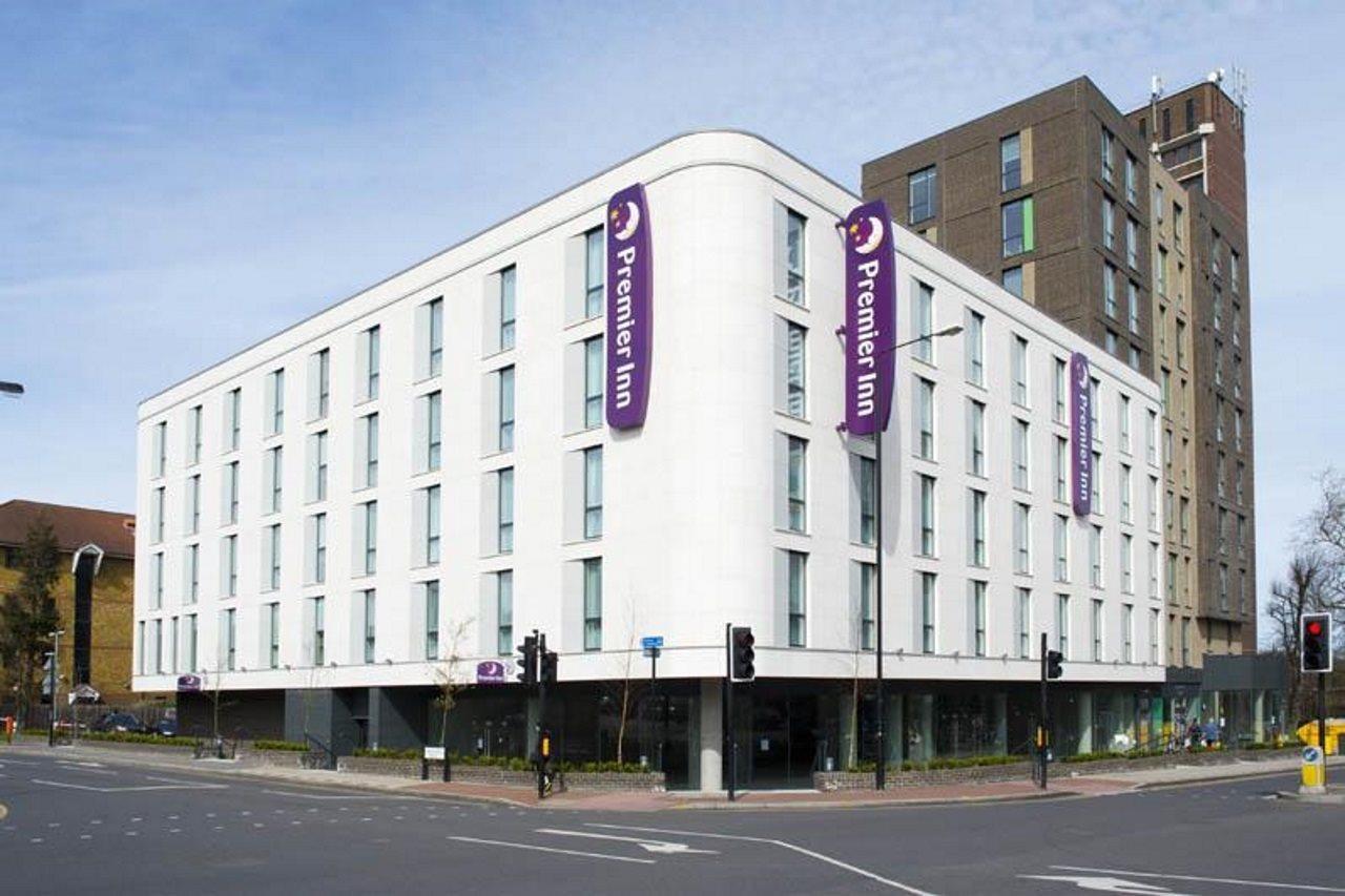 Premier Inn London Sidcup Exterior photo